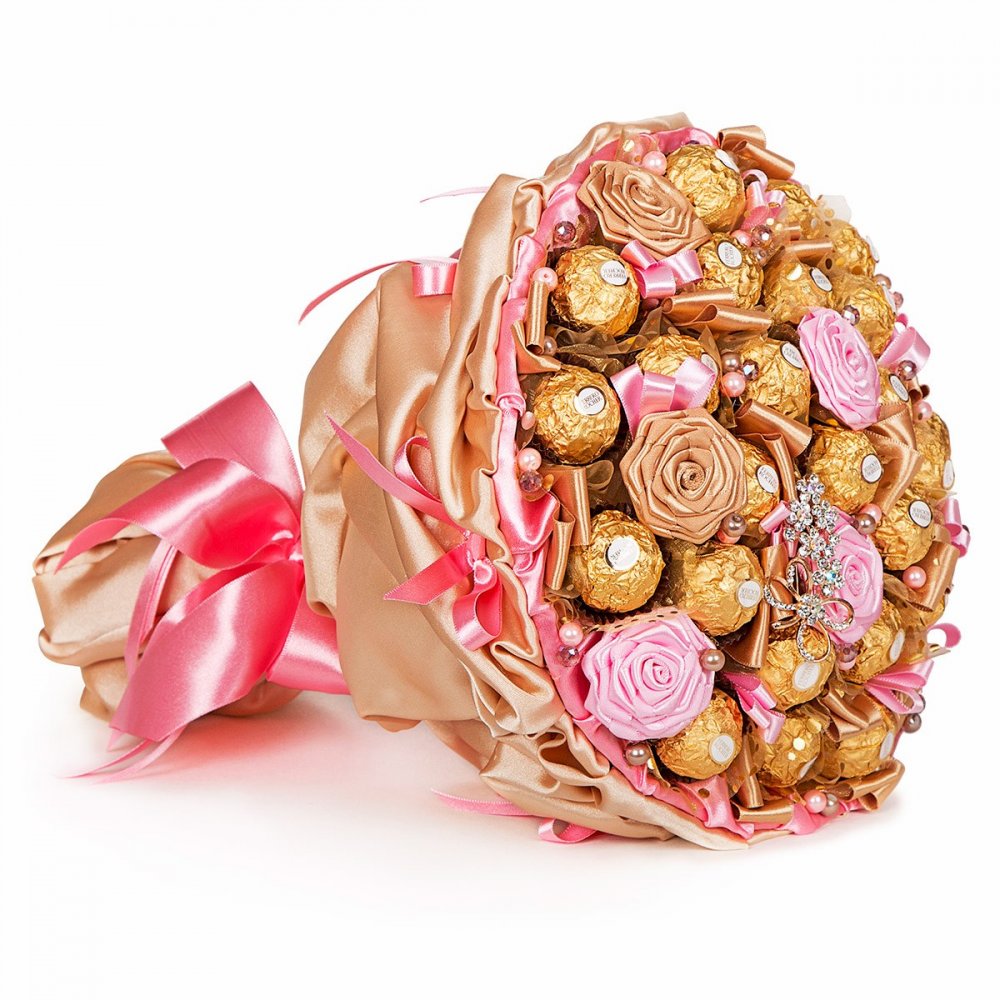 Необычные цветочные композиции с конфетами