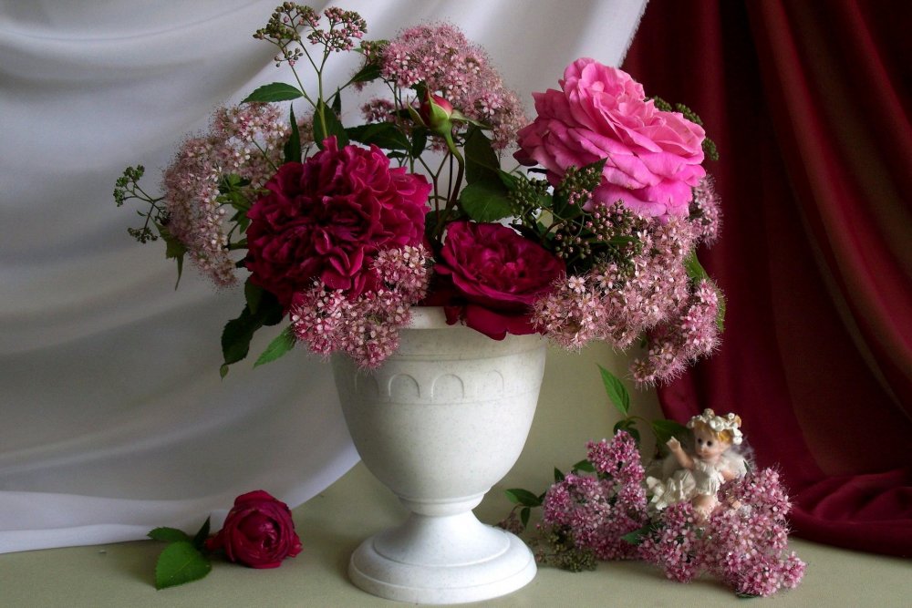 Цветочки в вазе