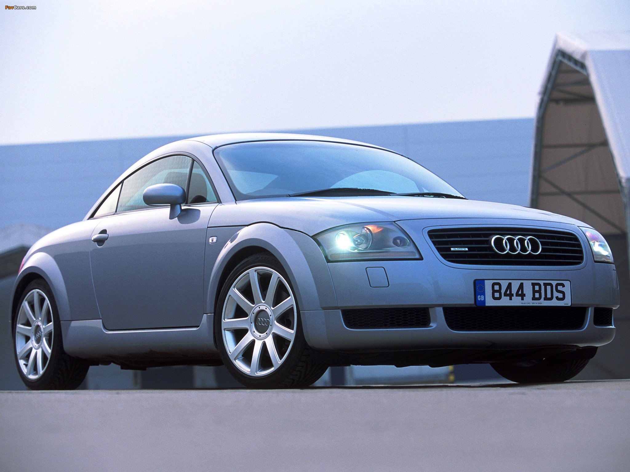 Ала автомобиля. Audi TT Coupe 8n 1998. Ауди ТТ 1998. Ауди ТТ 1 поколение. Audi TT (8n) '1998.