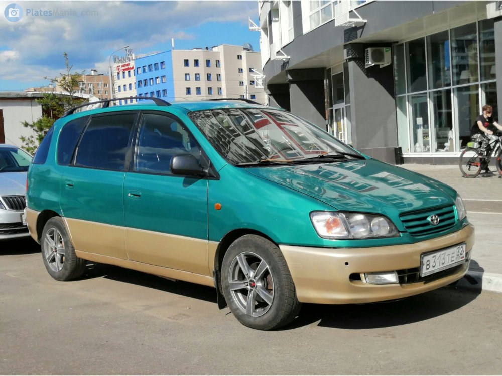 Toyota Picnic (xm10)
