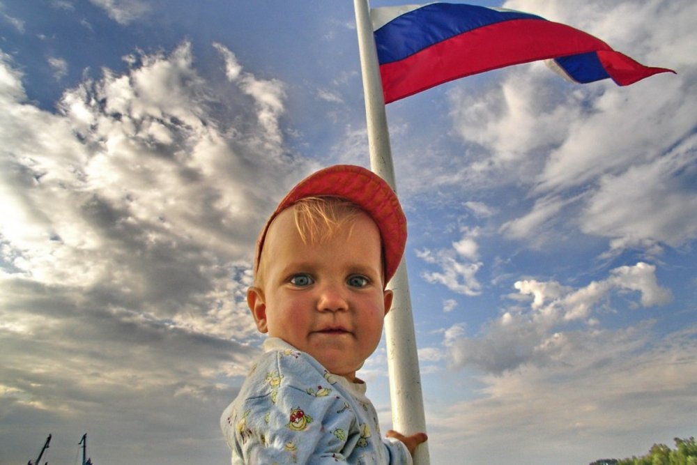 Флаг России для детей