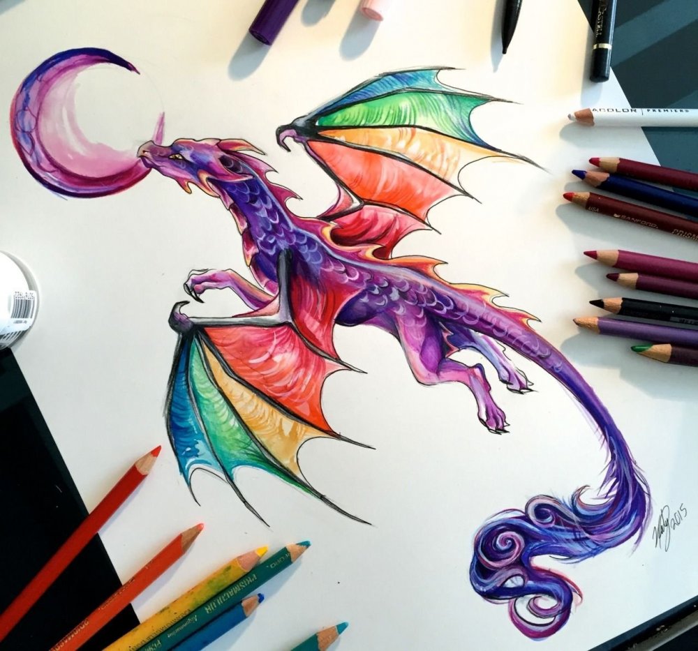 Дракон цветными карандашами