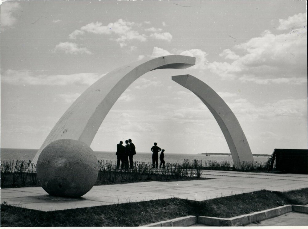 Разорванное кольцо блокады памятник разукрашка