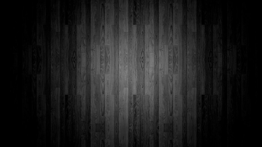 Черный деревянный пол