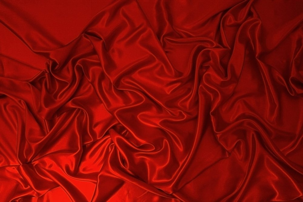 Красный атлас ткань