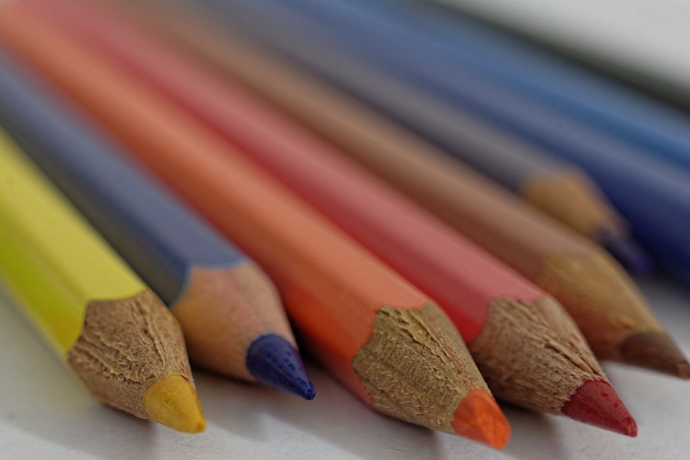 Цветные карандаши картинки