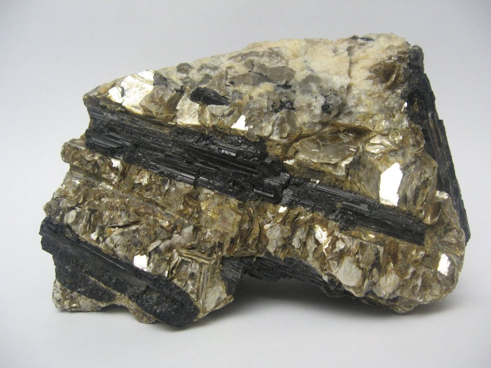 Пегматит минерал